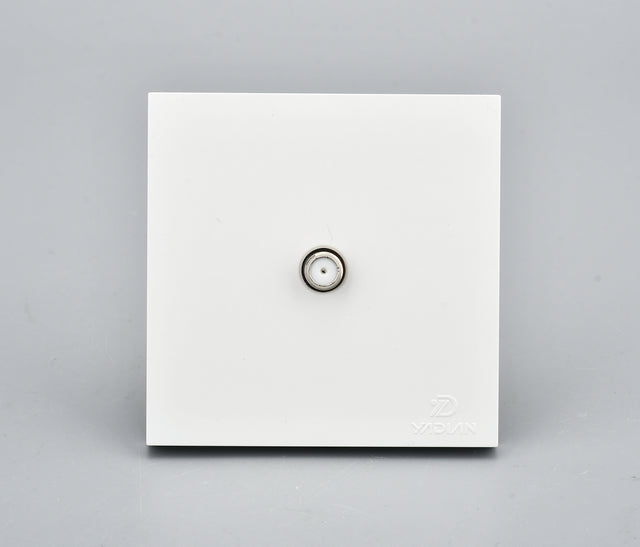 Basic Series - Satellite Socket