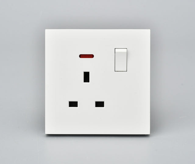 Basic Series - Single 13A Power Socket with Neon